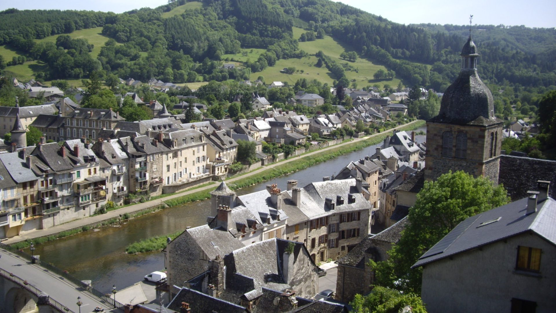 st-geniez-dolt-vuue-générale-1536x1152